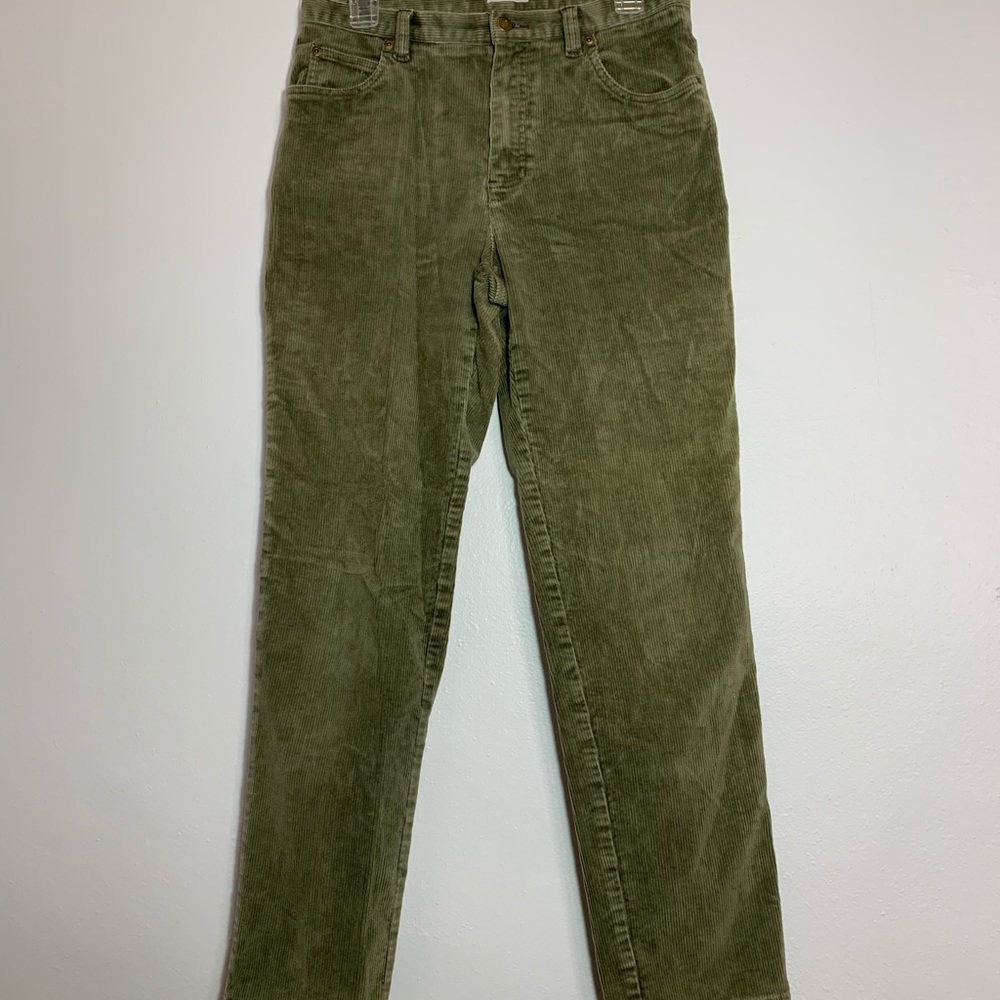Stretch corduroy straight legged pants